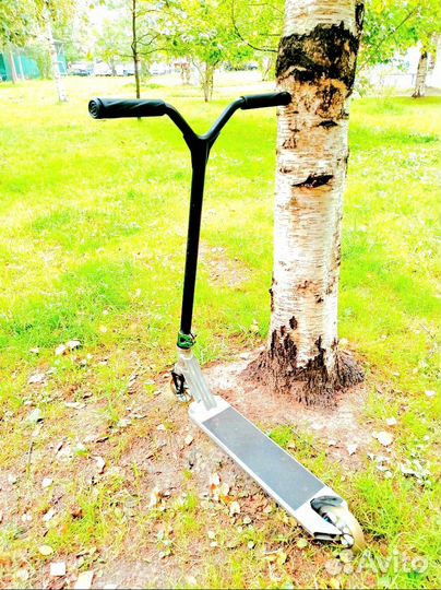 Трюковой самокат мощный Oxelo