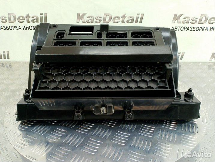 Бардачок Volkswagen Passat B7 cdab 2012