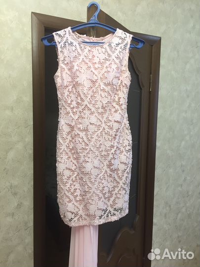 Платье нарядное