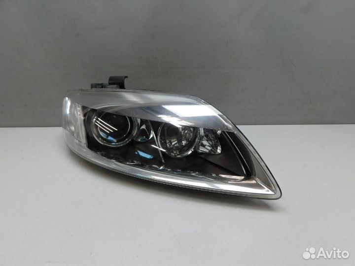 Фара правая Audi Q7