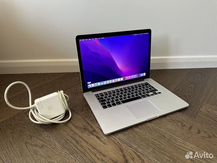 Apple MacBook Pro 15 2016 16/256 / Core i7