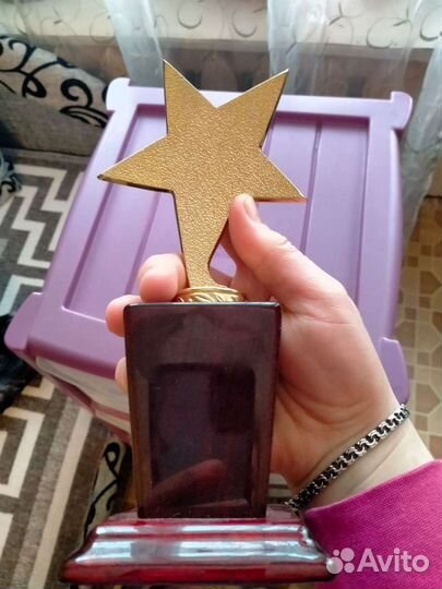 Литая фигурка звезда