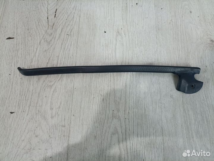 Уплотнитель задней двери LADA xray Прав