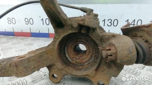 Ступица передняя правая nissan almera tino V10 (OM