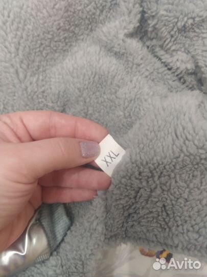 Продам комбинезон зимний для породы мелких собак