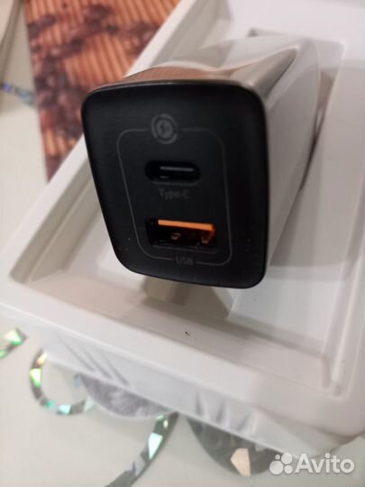 Сетевое зарядное устройство Baseus GaN2