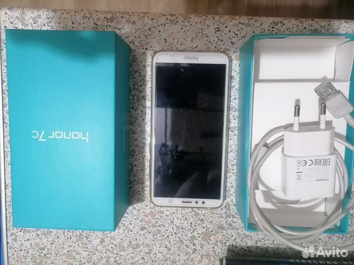 HONOR 7C, 3/32 ГБ