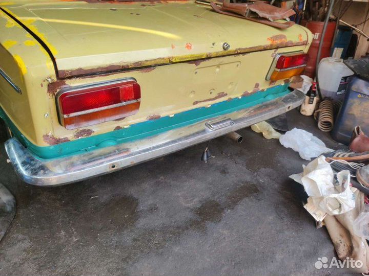 Фонарь задний Лада 2103