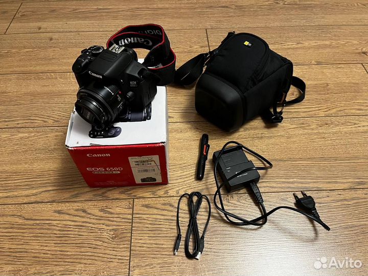 Зеркальная фотокамера Canon Eos 650D