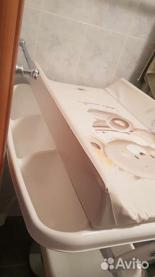 Пеленальный столик CAM с ванночкой на подставке