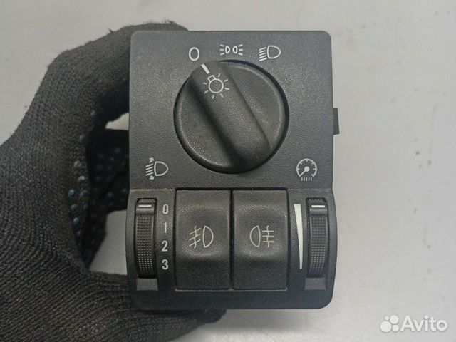 Блок управления светом Сузуки Игнис