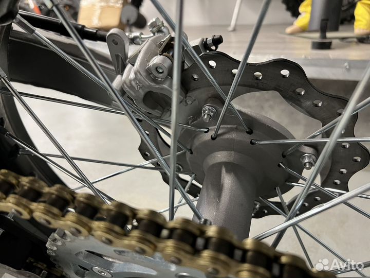 Пит Apollo Tracker 250LE с японским карбом