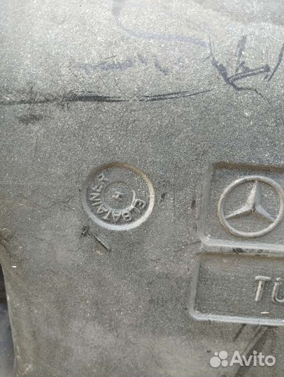 Бак на Мерседес