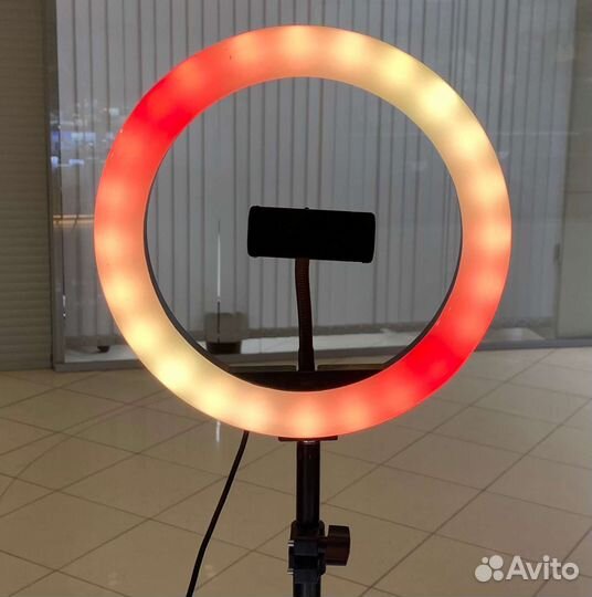 Кольцевая лампа 26 см цветная