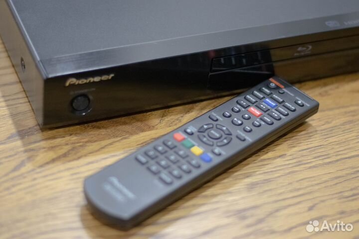 Pioneer BDP-180 Blu-ray