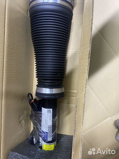 Пневмостойка mercedes w221 s-класс A2213209813