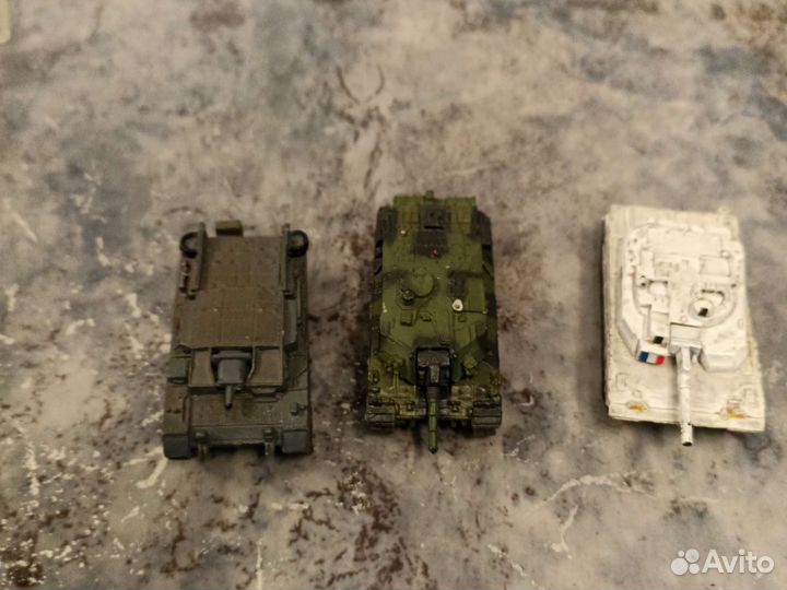 Игрушечные танки