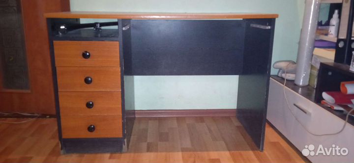 Письменный стол бу