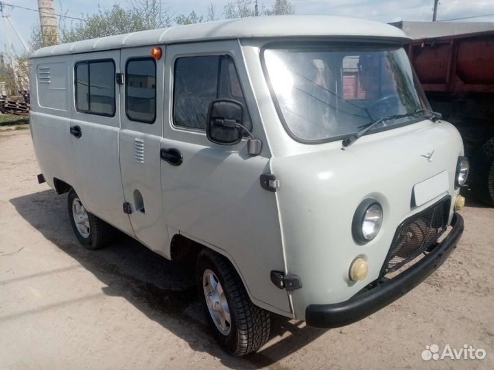 УАЗ 3962