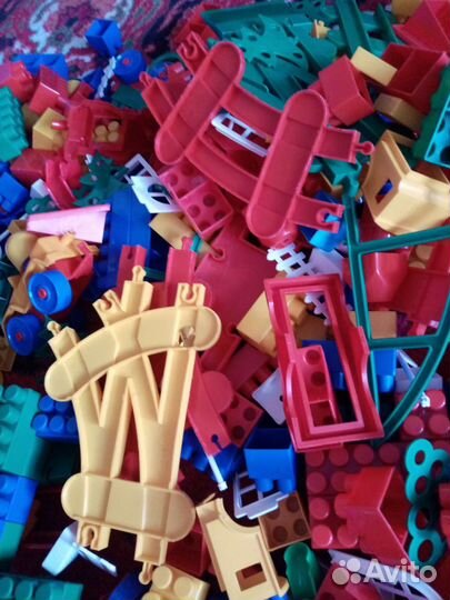 Детский блочный конструктор