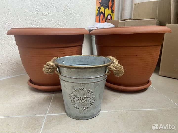 Кашпо и горшок для цветов напольный
