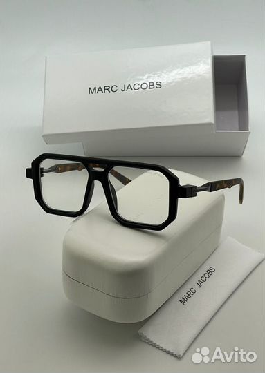 Имиджевые/солнцезащитные очки marc jacobs