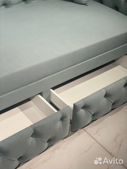 Диван выкатной Ева