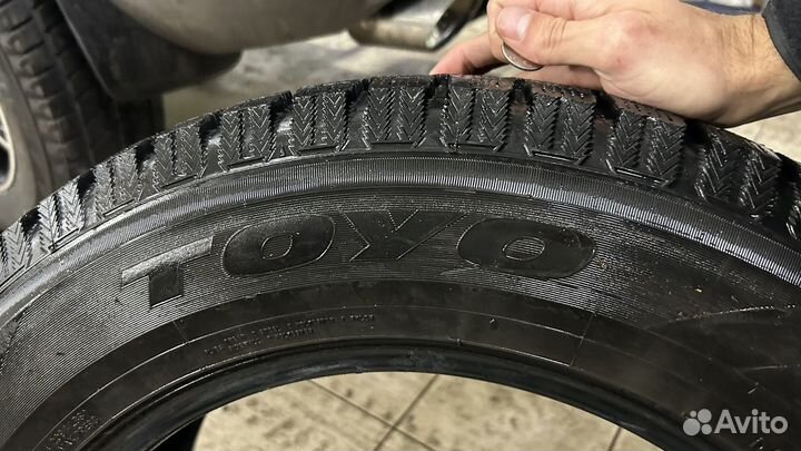 Toyo Observe GSi-5 235/65 R18 106Q