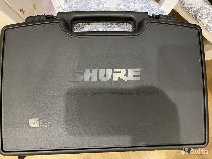 Радиомикрофон Shure PG58 beta