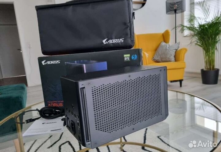 Gigabyte GeForce RTX 3080 aorus gaming BOX