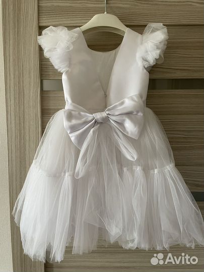 Платье праздничное для девочки 98