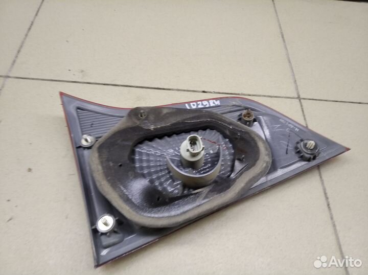 Фонарь задний внутренний левый Pajero/Montero Spor