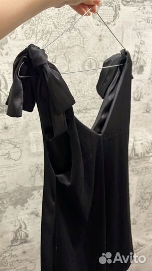 Платье черное шелковое 42