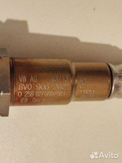 Датчик лямбда зонд 8V0906262C новый оригинал