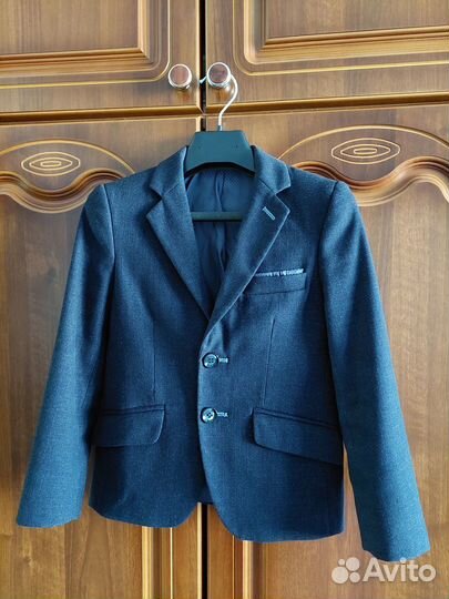 Школьный костюм