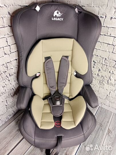 Детское автокресло новое от 9 мес - 12 лет