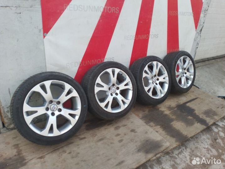 Колеса литые на Volvo Borbet 5x108 R17 225 45