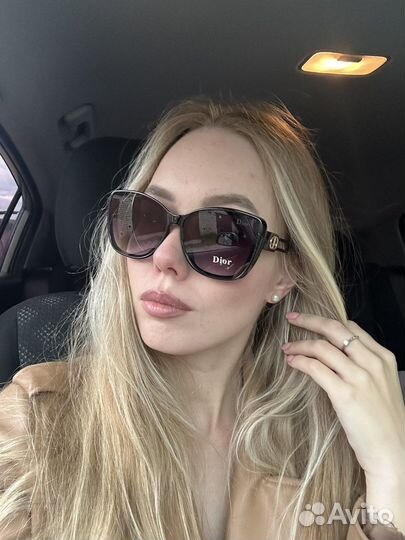 Солнцезащитные очки dior