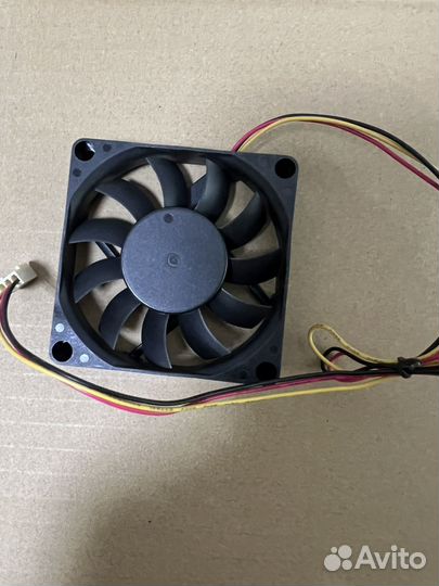 Вентилятор 70-70-10мм