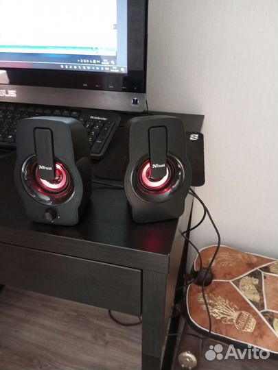 Компьютерные колонки Trust Gemi RGB