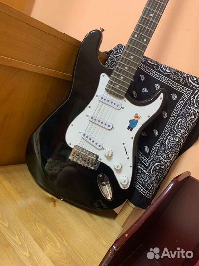 Электро гитара