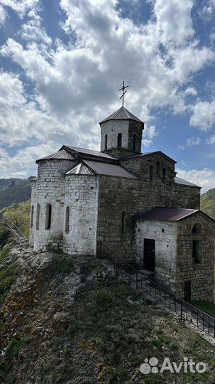 Экскурсия Домбай-сырные пещеры-Шоанинский храм