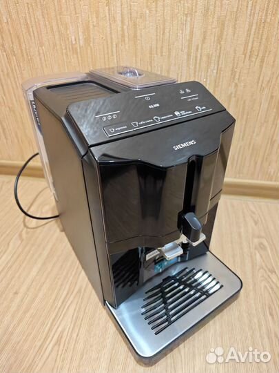 Новая кофемашина Siemens EQ.300