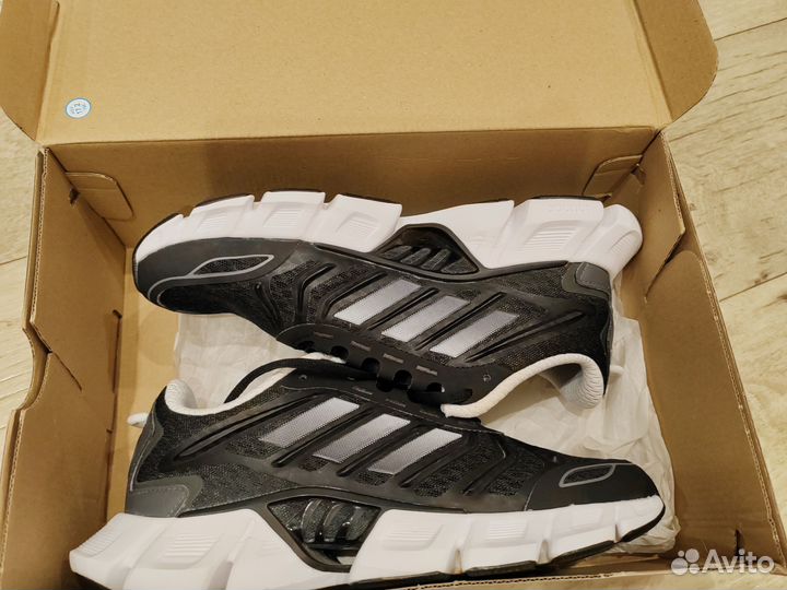 Кроссовки adidas clima cool