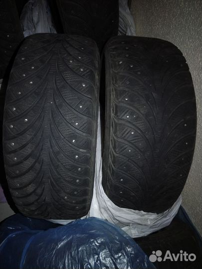 Sava Eskimo Stud 205/55 R16 91T