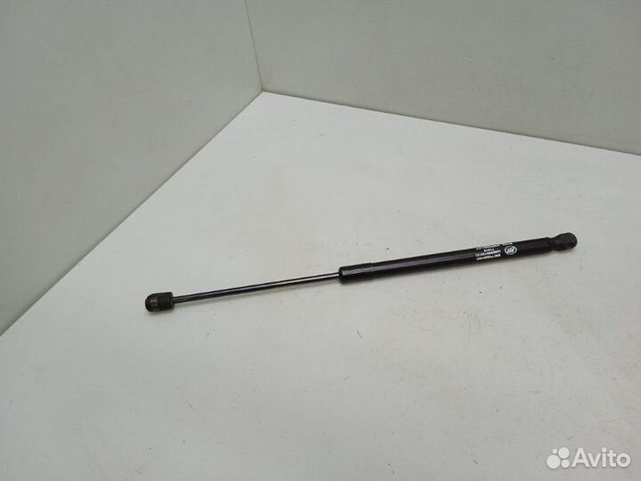 Амортизатор багажника Lifan X50 1.5 2017