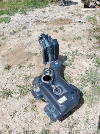 Топливный бак Peugeot 307