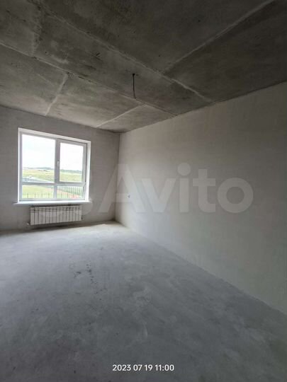 2-к. квартира, 65 м², 6/10 эт.