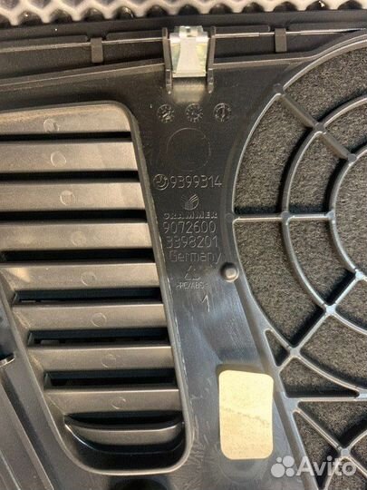 Крышка динамика передняя Bmw X7 G07 M-pack B57D30