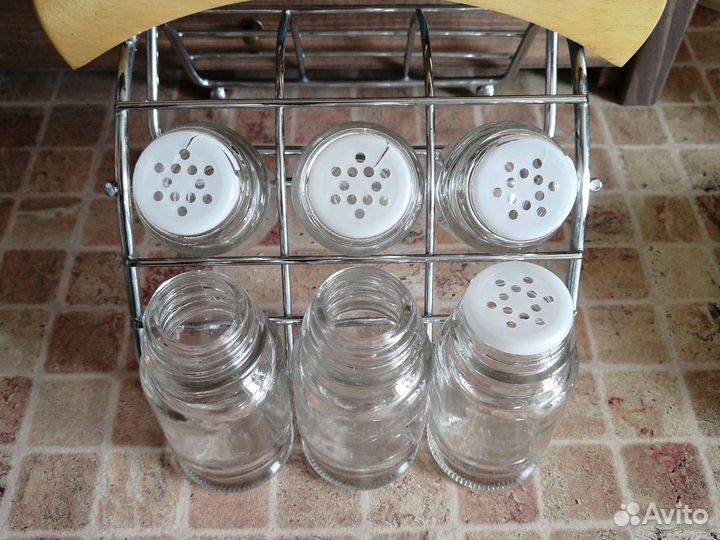 Набор стеклянных баночек для специй на подставке